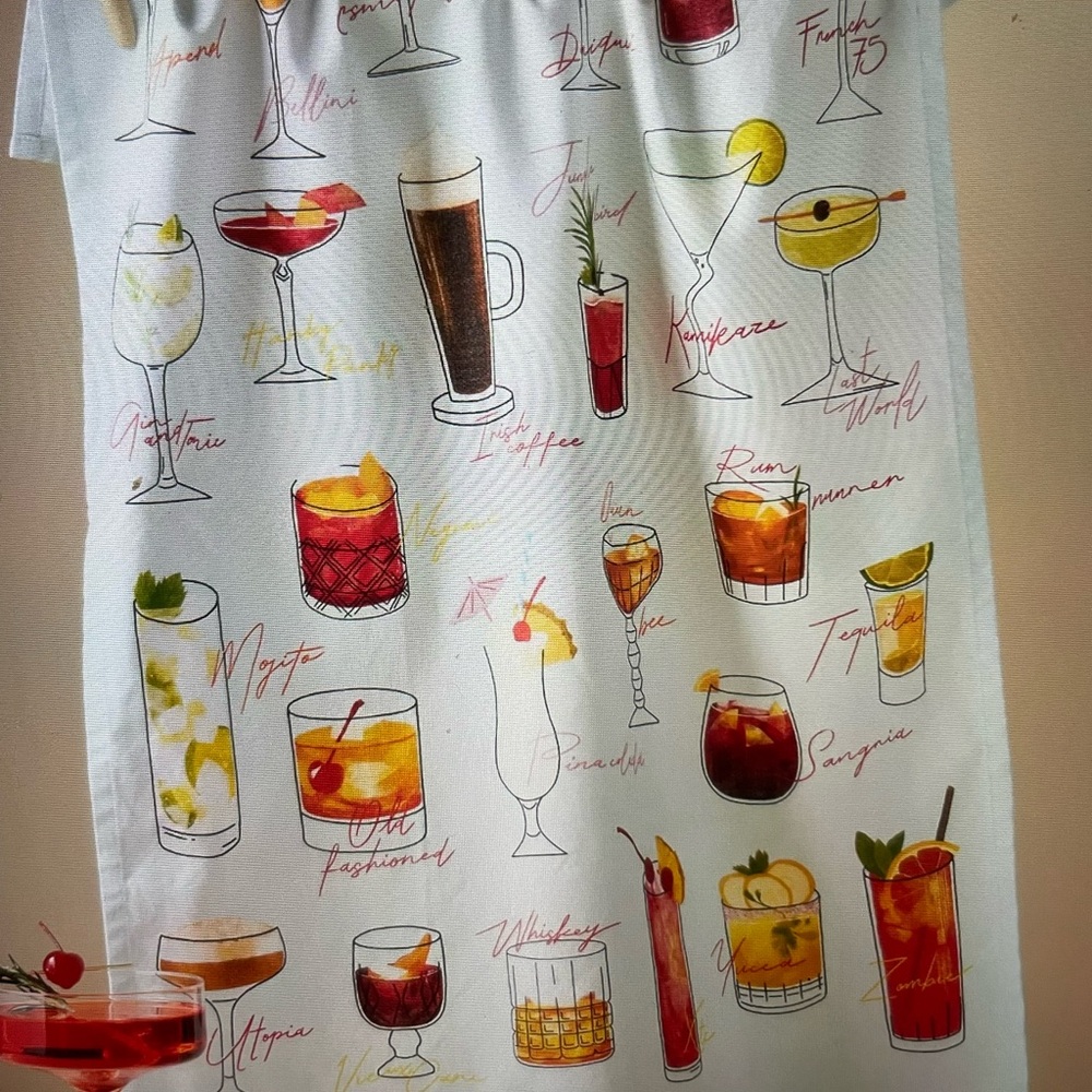 ❤️ ANTHROPOLOGIE DRINKS FROM A-Z DISH TOWEL NEW